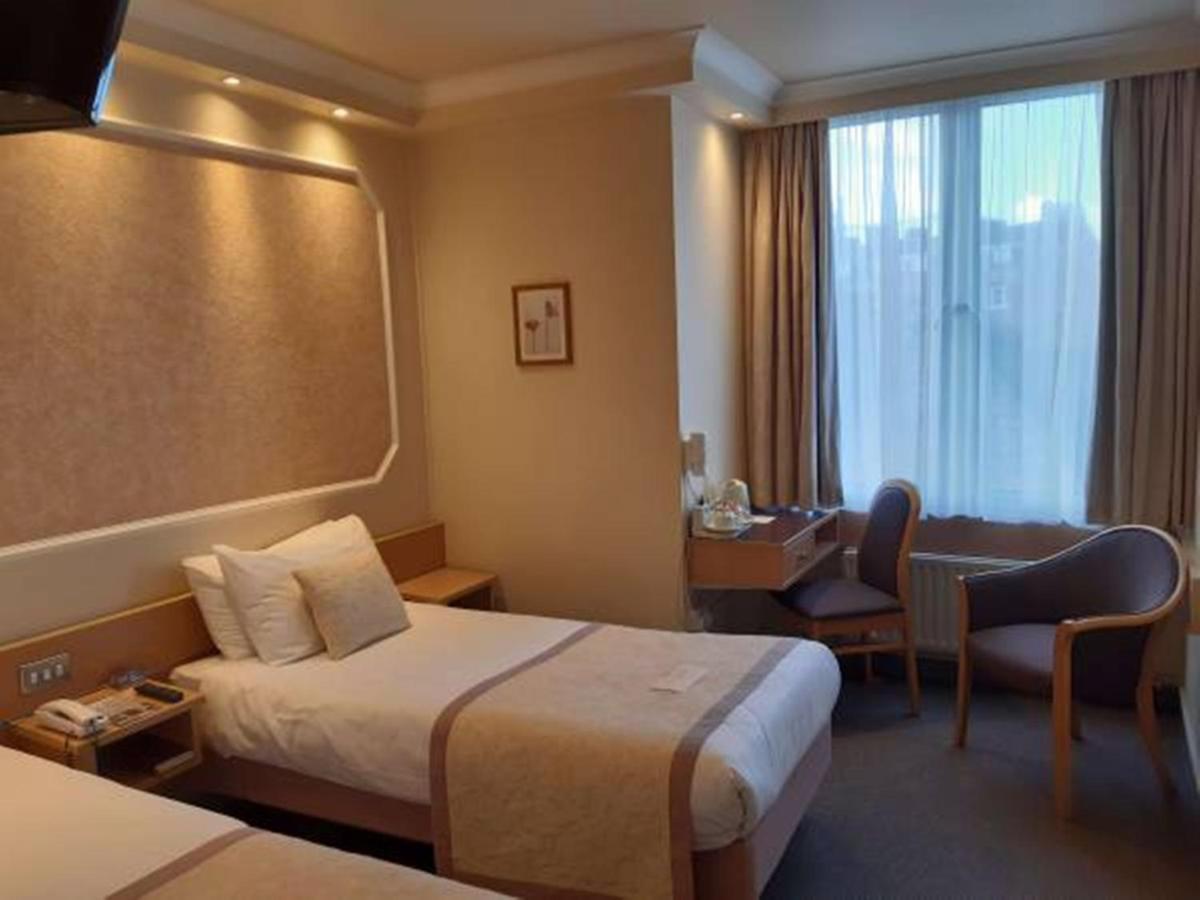 Lancaster Hall Hotel Londra Dış mekan fotoğraf